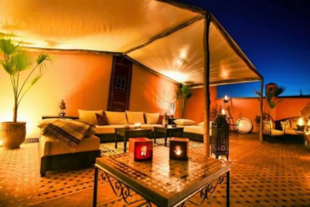 Riad Mounlight Marrakesh Exteriör bild